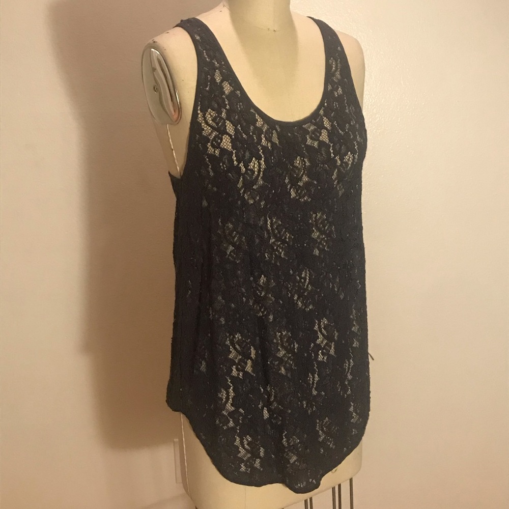 Wilfred navy lace tank